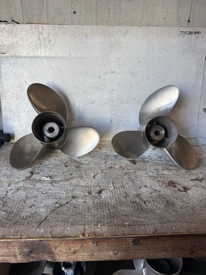 Yamaha Saltwater Series M-19 Pair Props 19p LH RH