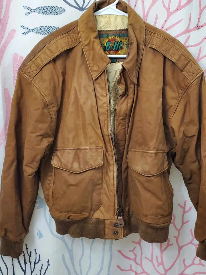 #1 MediumVintage Global Identity G-lll Leather Bomber Jacket Classic Collectable - Image 2 of 4
