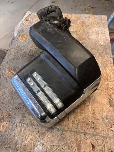 Chevrolet Silverado Sierra 2500 3500HD Passenger Side RH Mirror 2020-2023 Chrome