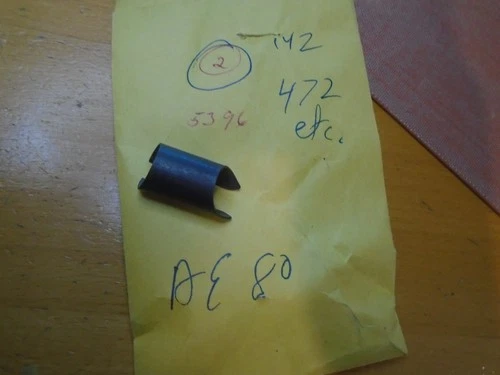 Mossberg S101 26 42-43-44-45-46-50-51-144-146-151 Front Sight Hood S106