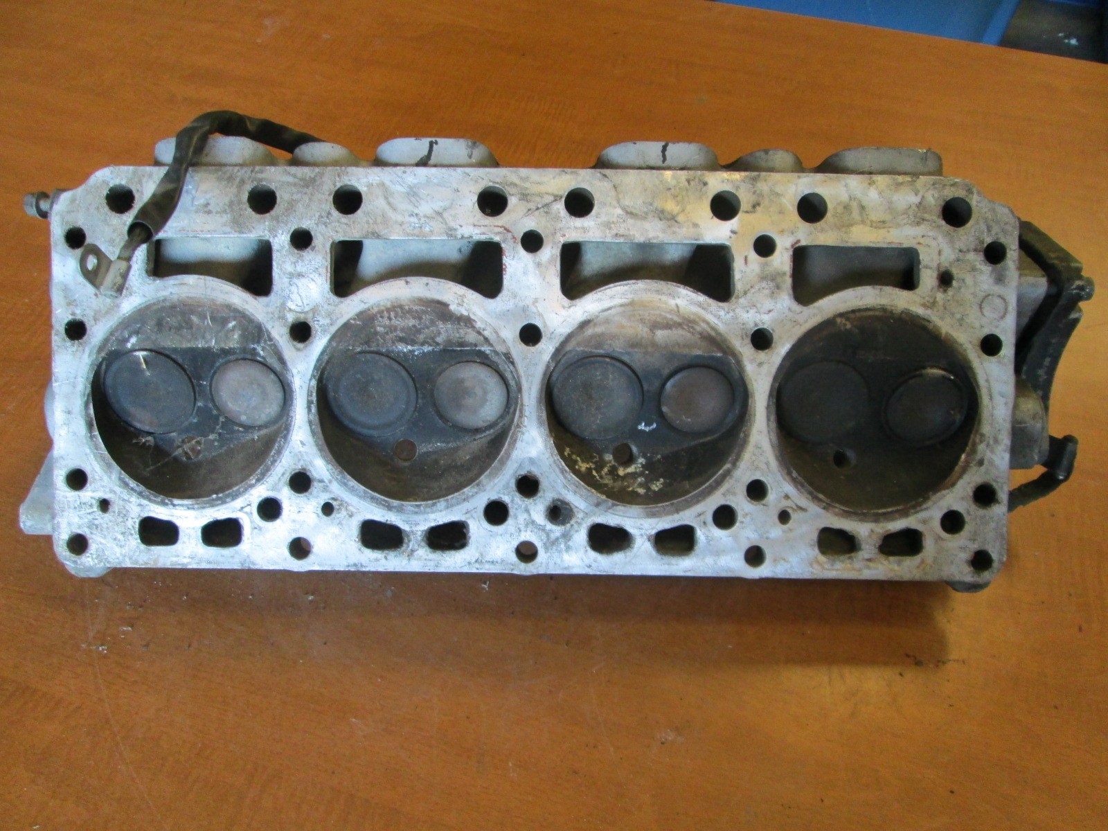 Rolls Royce Silver Spur 76 - RH Cylinder Head