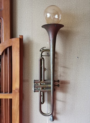 Antique Steampunk York USA Trumpet Electric Wall Lamp - Picture 3 of 24