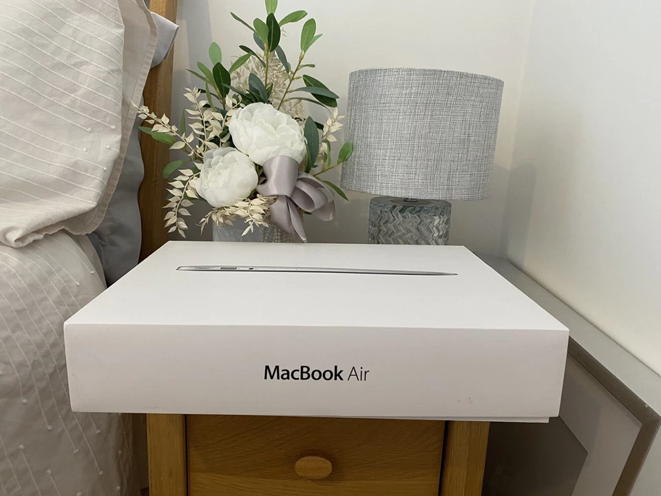 Apple MacBook Air 13.3 128gb MD760ZP/A  A1466 Mid 2013 - Image 4 of 4