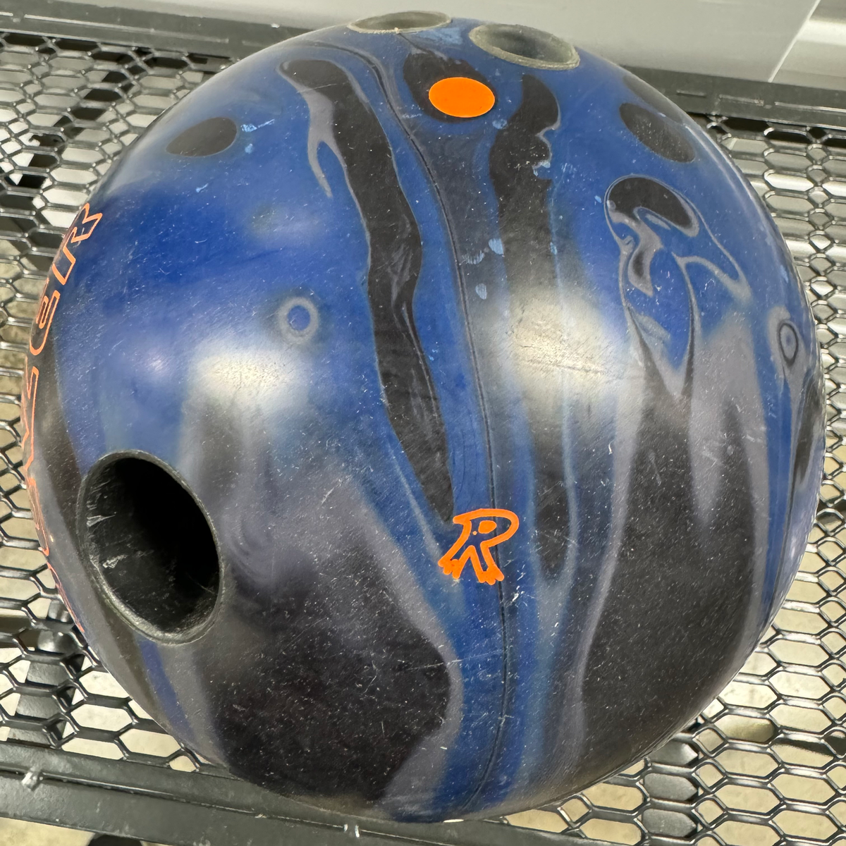 未使用　Radical Trail Blazer ボウリングボール 15LB Trail Blazer™ | Radical Bowling
