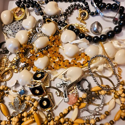 Vintage Schmuck Konvolut zum Tragen Umdrehen oder Restaurieren - lbb0309