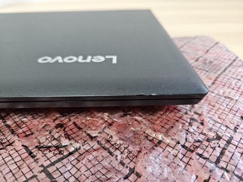 Lenovo V110-15AST - AMD A9 - Radeon 5 - 4GB Ram - No Storage - Picture 13 of 15