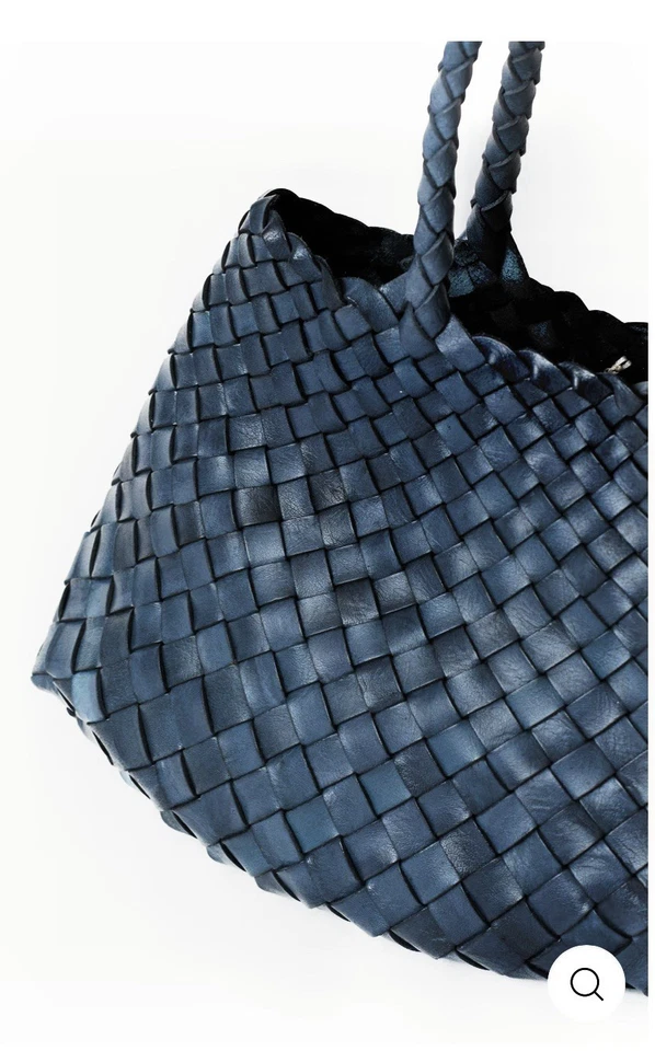 Dragon Diffusion Pequeño Santa Croce Foto 3 de 4