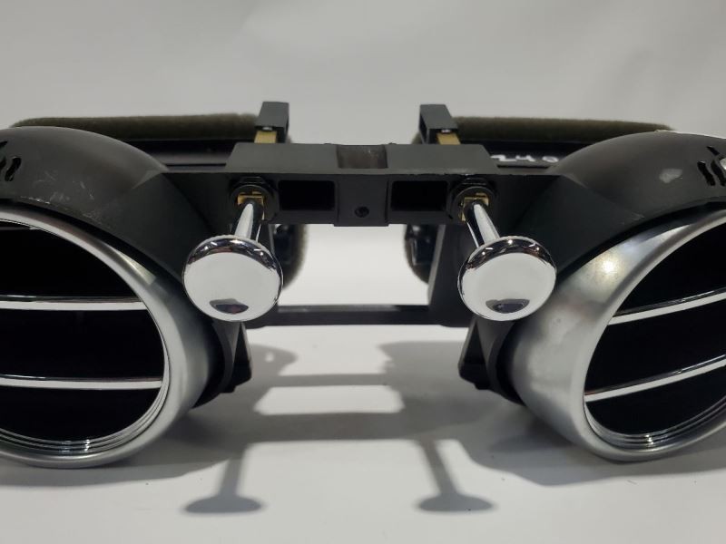 2007 Bentley Continental GTC OEM Pair Center AC Vents 3w0819359