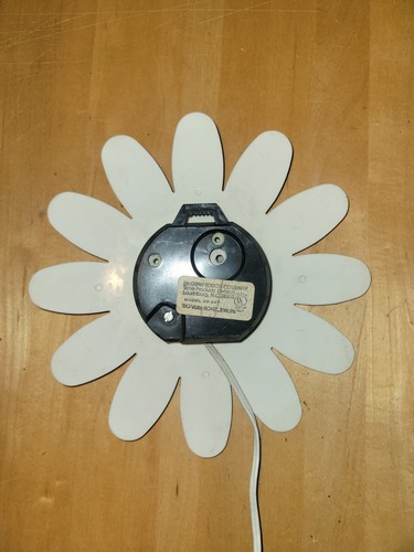 Vtg Ingraham Daisy Flower Wall Clock Retro Plastic Model No. 30-247 Repair - Picture 3 of 5