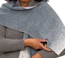 New barefoot dreams confetti Blanket scarf One Size Smokey Green Fog Gray NWT