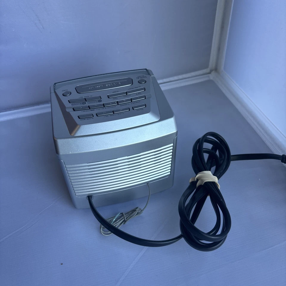 Sony Dream Machine AM/FM/TV/Weather Alert Alarm Clock Radio W/ Snooze ICF-C153V - Image 4 of 4