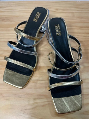 #3 Versace Jeans Couture Sandaletten   Größe 40   NEU & ungetragen