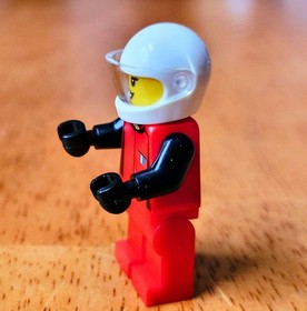 LEGO Speed Champions Chevy Camaro Drag Race  75874 Race Car Driver l Mini Figure