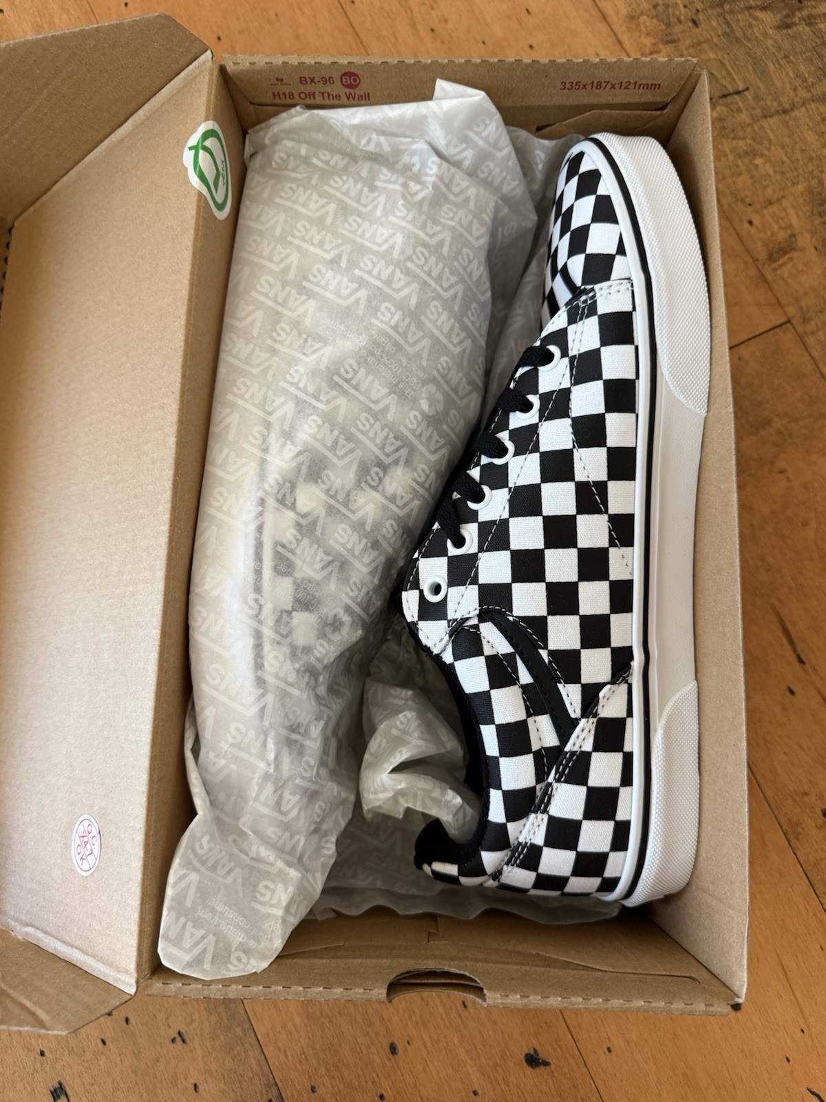 Vans Seldan Skate Shoes Men’s 11.5 White Black Checkerboard Low Top NEW thumbnail 4