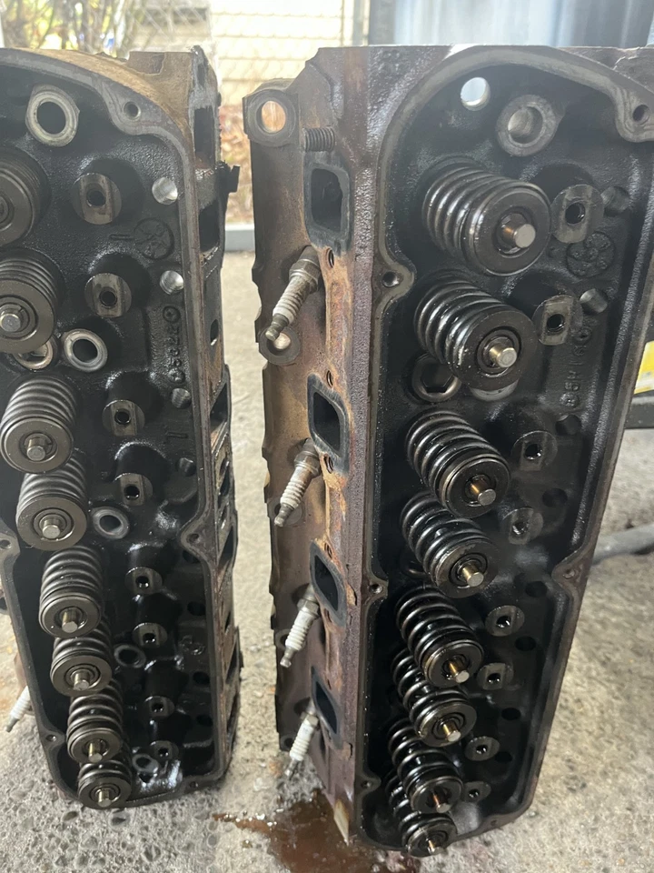 ÚNICO - 5.8L 351W FORD BRONCO CULATA 1986-1997 E7TE F-150 F-250 SBF Foto 3 de 4