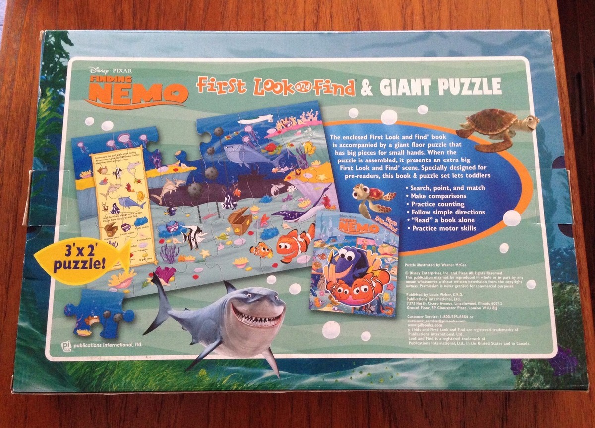 Disney Pixar Finding Nemo Look and Find Children Storybook + Giant