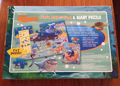 Disney Pixar Finding Nemo Look and Find Children Storybook + Giant