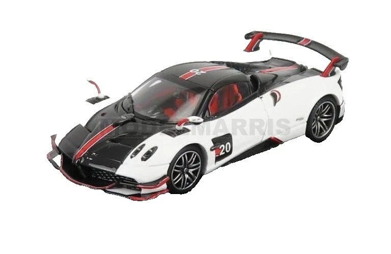 Black Diecast Sport & Touring Cars 2017 año del vehículo