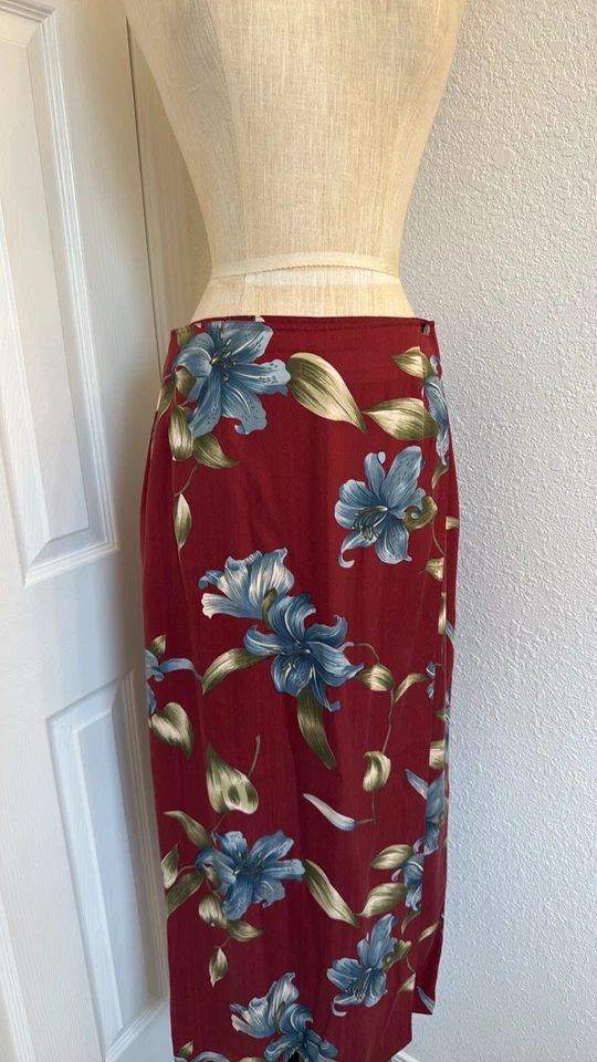 Maxi falda envolvente de seda vintage hawaiana Tommy Bahama talla 8 usada Foto 3 de 4