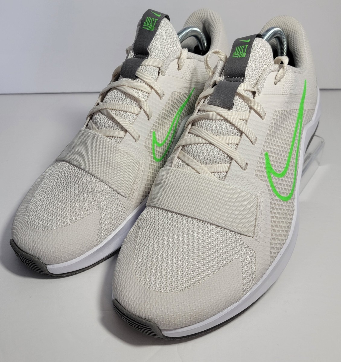 Nike MC Trainer 2 Low Running Shoes Men