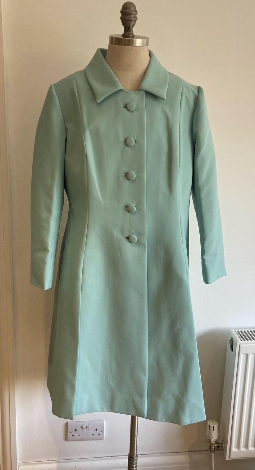 Vintage 1970s Dress Sleeveless Coat & 2nd Coat Wedding/Cocktail 18.5" pit to pit 10