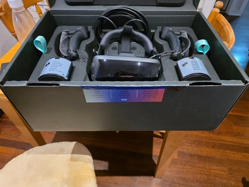 2025 NEWEST MODEL VALVE INDEX VR FULL KIT OPEN BOX NEVER BEEN USED AU PLUG INCLU - Picture 5 of 16