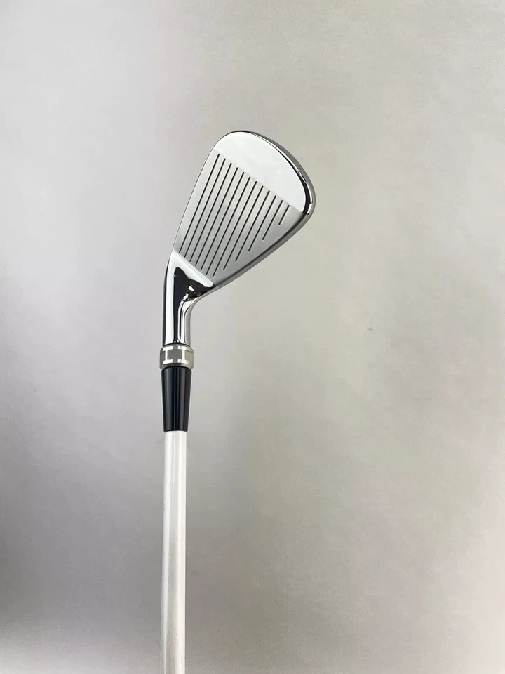 Wilson Staff Forged 7 Iron FG Tour V4 Regular Graphite /Demo /New Grip /18864 - Image 2 of 4