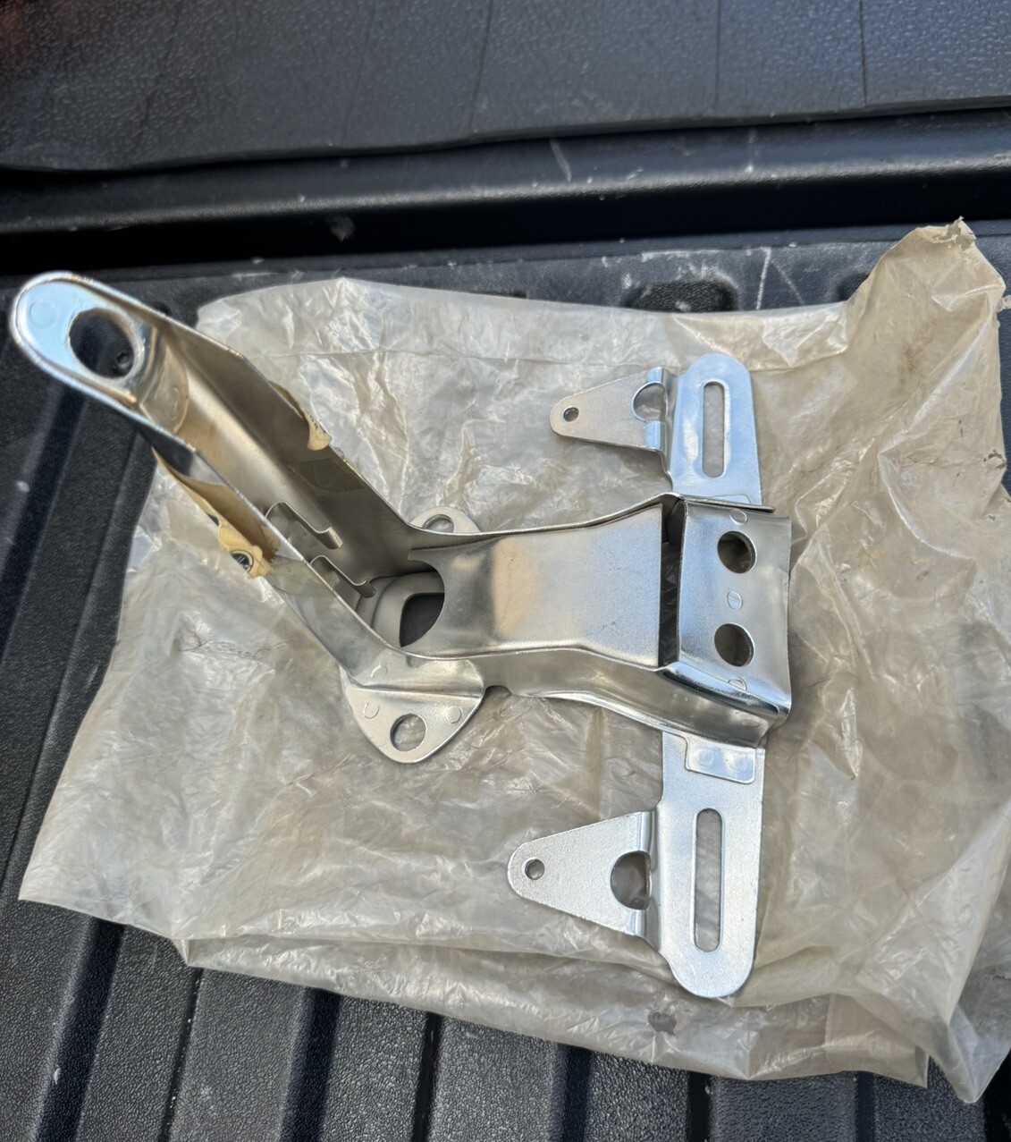 Picture 1 of 3