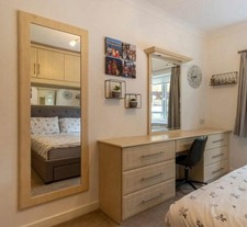 Fineline Interiors - Light Wood Fitted Bedroom Furniture