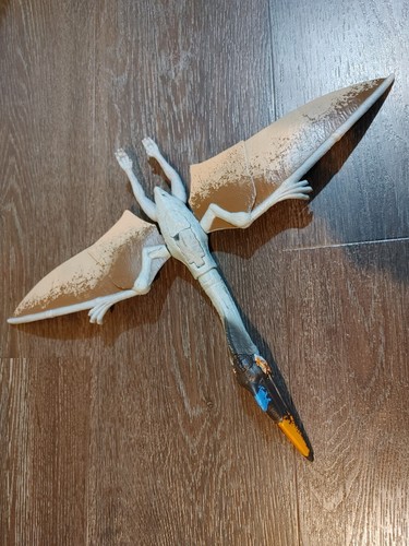 Jurassic World Dominion Massive Action Quetzalcoatlus Dinosaur Figure - Picture 1 of 2