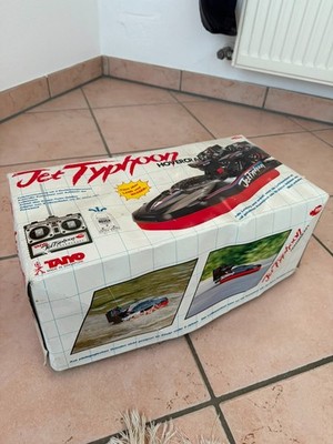 Taiyo Jet Typhoon Hovercraft Retro 90er Spielzeug Ferngesteuertes Luftkissenboot