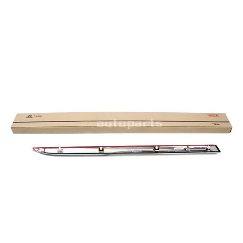 Genuine REAR Door Lower Molding Chrome Left For Hyundai Sonata HYBRID 2011-2015 - Picture 3 of 8