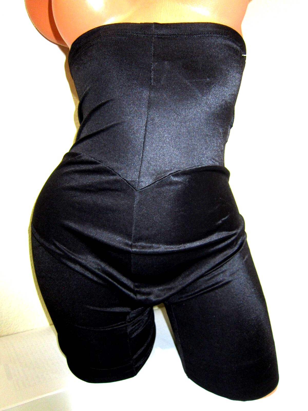 Picture 1 of 8