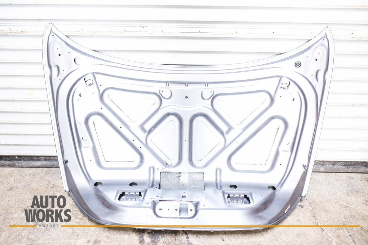 04-07 Jaguar X350 XJ8 XJR Vanden Plas Trunk Lid Shell Lunar Gray