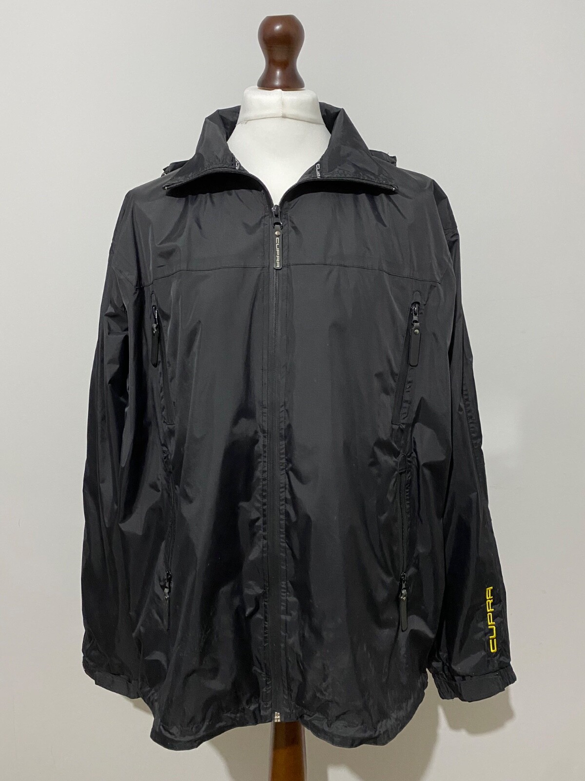 Chaqueta cortavientos oficial CUPRA SEAT para hombre XL negra genuina forrada con capucha jersey