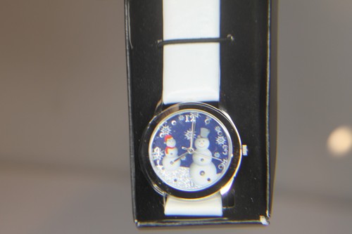 Avon Tis the Season Schneemann Uhr neue Batterie weißes Band - originalverpackt - funktioniert - Bild 2 von 7