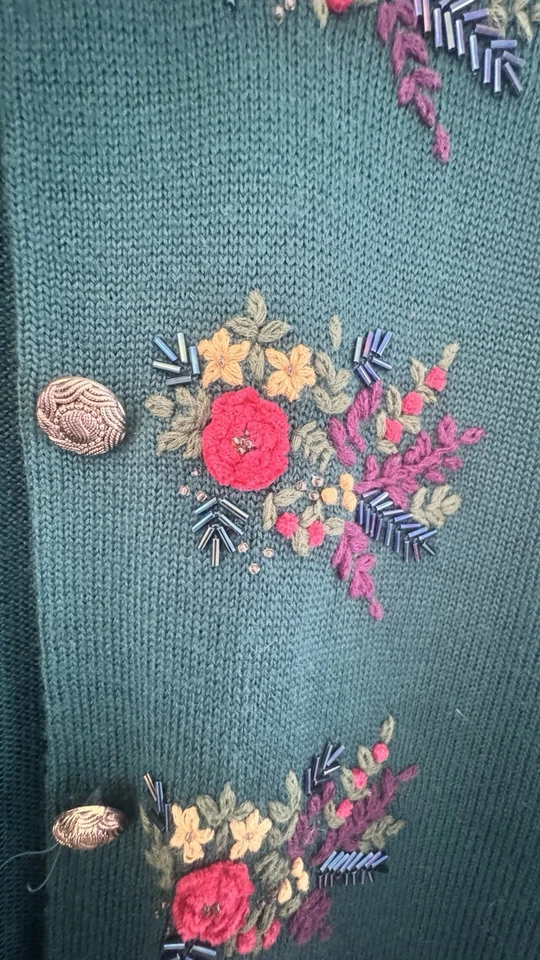 Cárdigan de Navidad vintage 1995 Susan Bristol bordado a mano L Hong Kong Foto 3 de 4