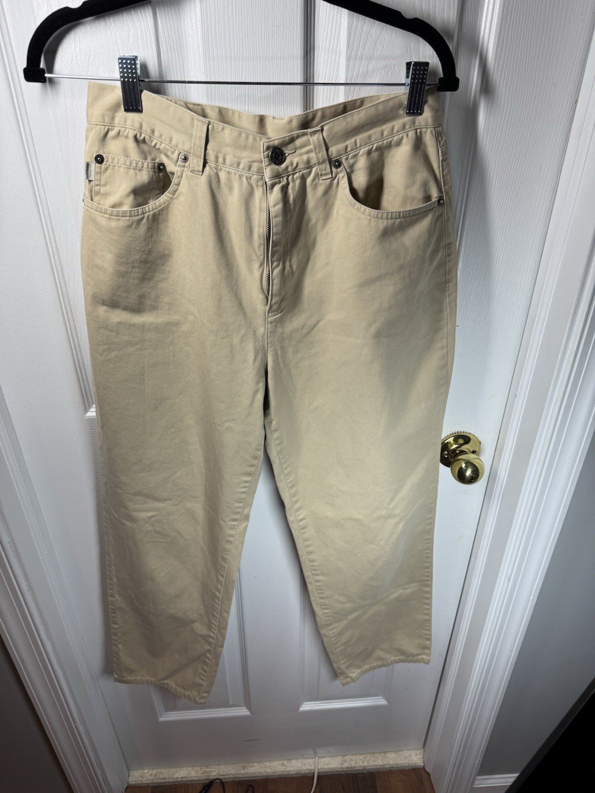 Picture 1 of 6