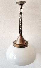 Sehr sch&ouml;ne Jugendstillampe mit Milchglas Schirm und Messing Aufh&auml;ngung um 1910