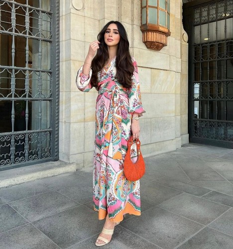 ZARA NUOVO ABITO KIMONO CON CINTURA AVVOLGENTE STAMPATO BOHO ROSA ARANCIONE L LARGE 3409/736 - Foto 10 di 20