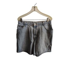 Vintage Gitano high rise light wash mom jean shorts