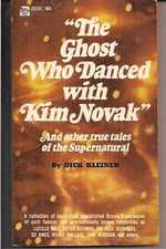 "THE GHOST WHO DANCED WITH KIM NOVAK" ACE 28590 69 DICK KLEINER HOLLYWOOD OCCULT
