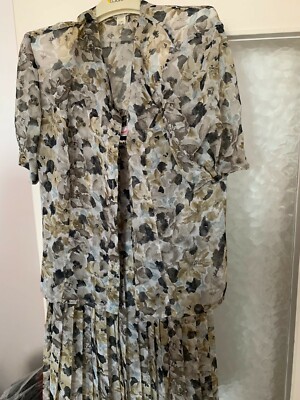 Komplett Damen Rock + Bluse  von Mondi Größe 44 + Extra TOP Gut Erhalten