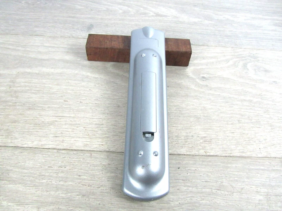 Mando a distancia LG 6710V00116F genuino plasma LCD TV gris probado y listo Foto 4 de 4