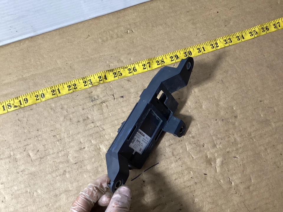 Módulo radar punto ciego delantero derecho Acura MDX 2014-2016 36935-TZ5-A11 OEM. Foto 2 de 4