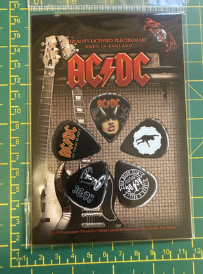 AC/DC  Highway To Hell 5 Plectrum Gift Pack Officially Licensed