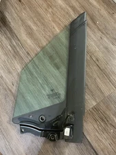 OEM 2016-2023 Tesla Model X Front Right Quarter Window Glass 1055204-00-D