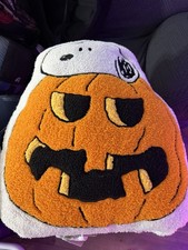 NWT  Peanuts Snoopy Halloween Pillow Pumpkin 2025 Sherpa