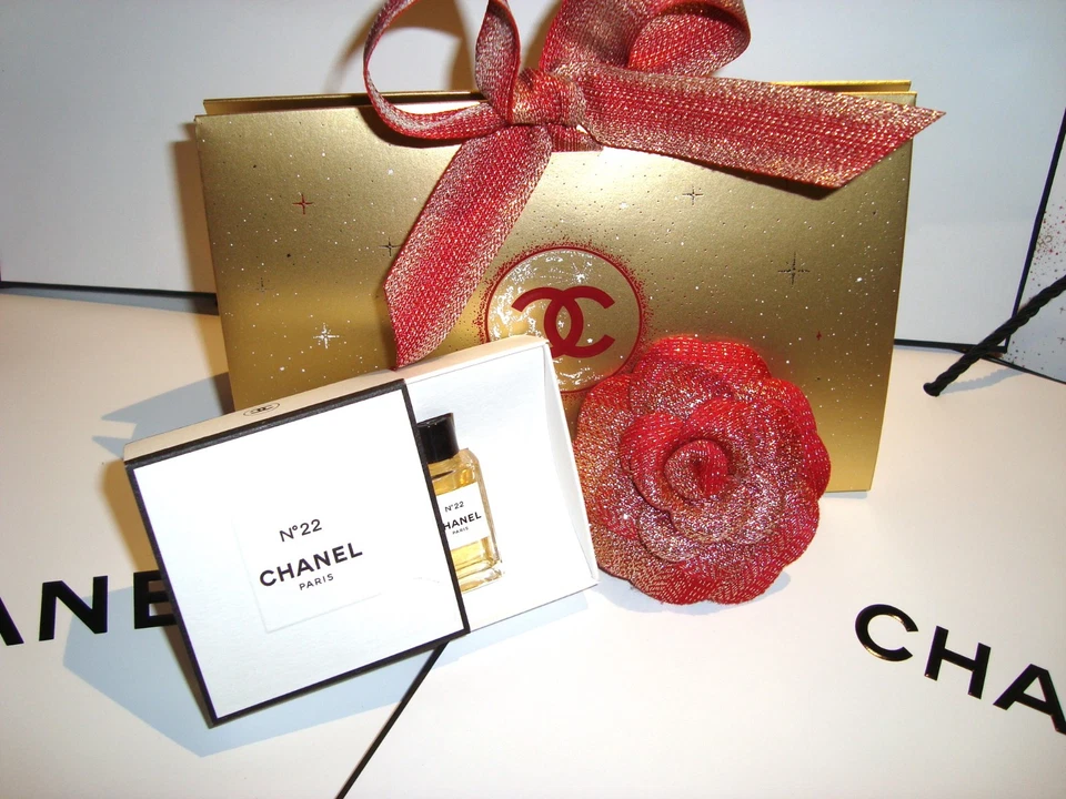 CHANEL No22 EDP Les Exclusifs de Chanel MINIATUR 4ml und Brosche NEU Xmas