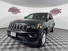 2017 Jeep Grand Cherokee Laredo Sport Utility 4D